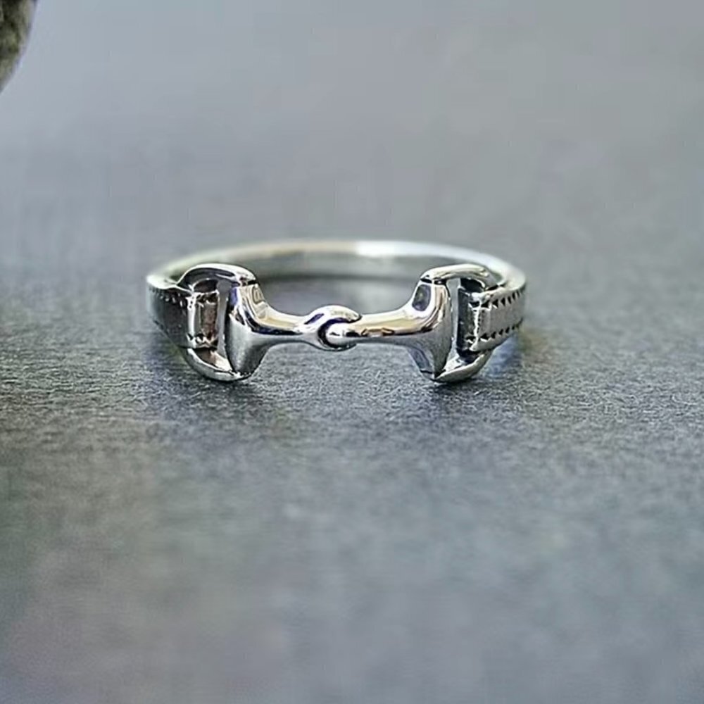 Equestrian / Snaffle Bit Ring #753